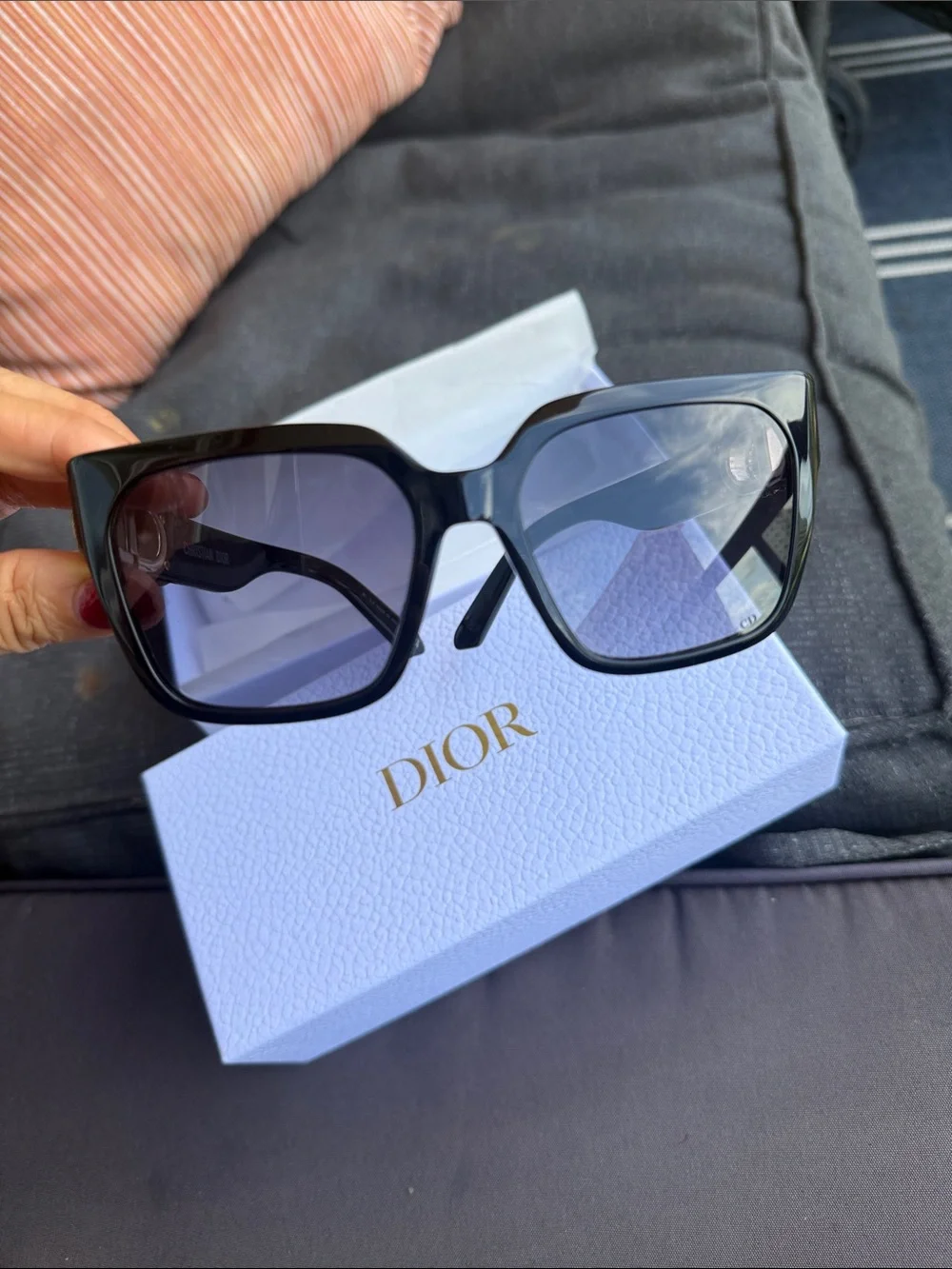 Dior 30Montaigne S11I sunglasses Black